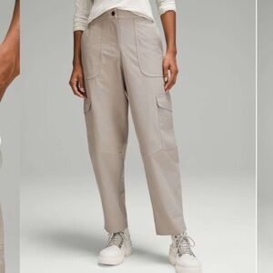 Lululemon Light Utilitech Cargo Pant 28